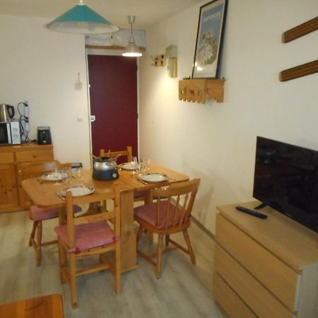 Studio Cabine Cosy Avec Balcon, Au Pied Des Pistes Et Des Commerces. - Fr-1-340-267 Daire Chamrousse Dış mekan fotoğraf